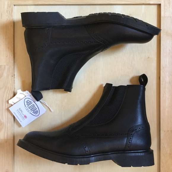 poshmark chelsea boots